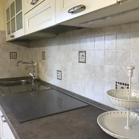 Rosa Di Maggio Apartment