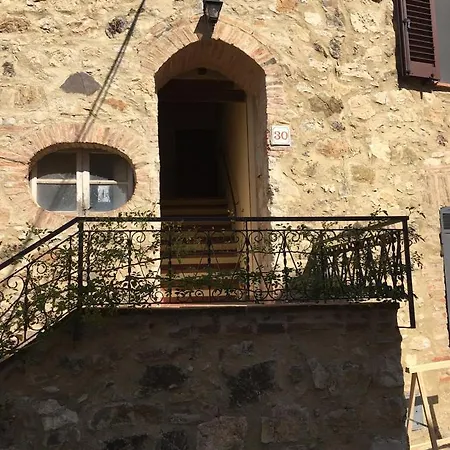 Apartment Rosa Di Maggio
