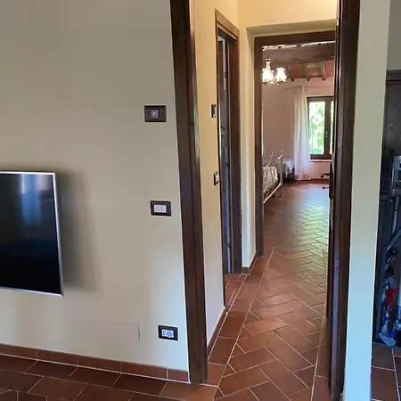 Apartment Rosa Di Maggio Pari