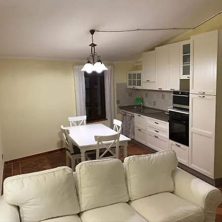Apartamento Rosa Di Maggio Pari